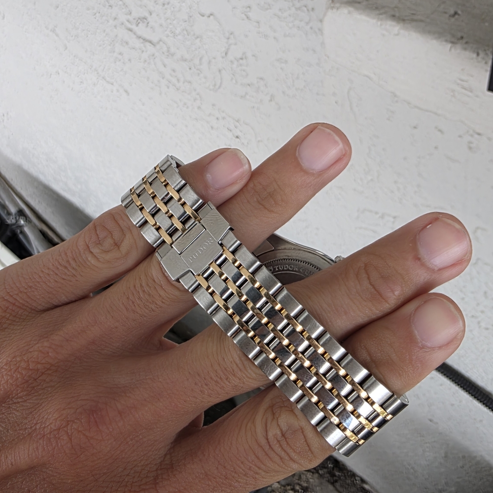 Tudor Two-Tone Silver and Gold Jubilee Bracelet Dress Watch - Picture 3 of 5